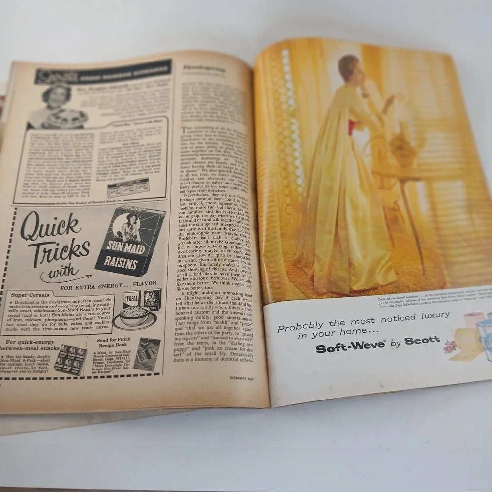 WOMAN'S DAY Vintage Magazine November 1957 Cheesecake Recipes Costume Dolls READ